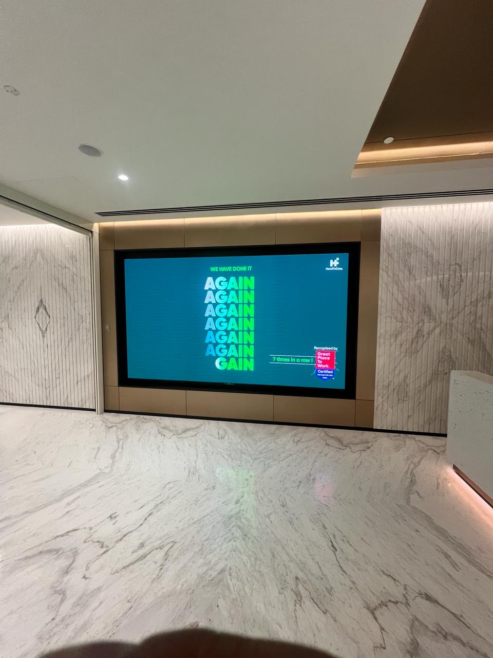 presentation-people-lobby-reception-gurgaon-project-2