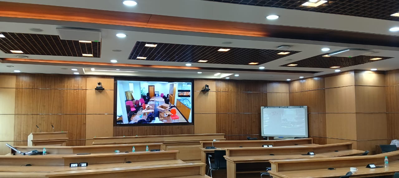 presentation-people-training-room-ludhina-project-2